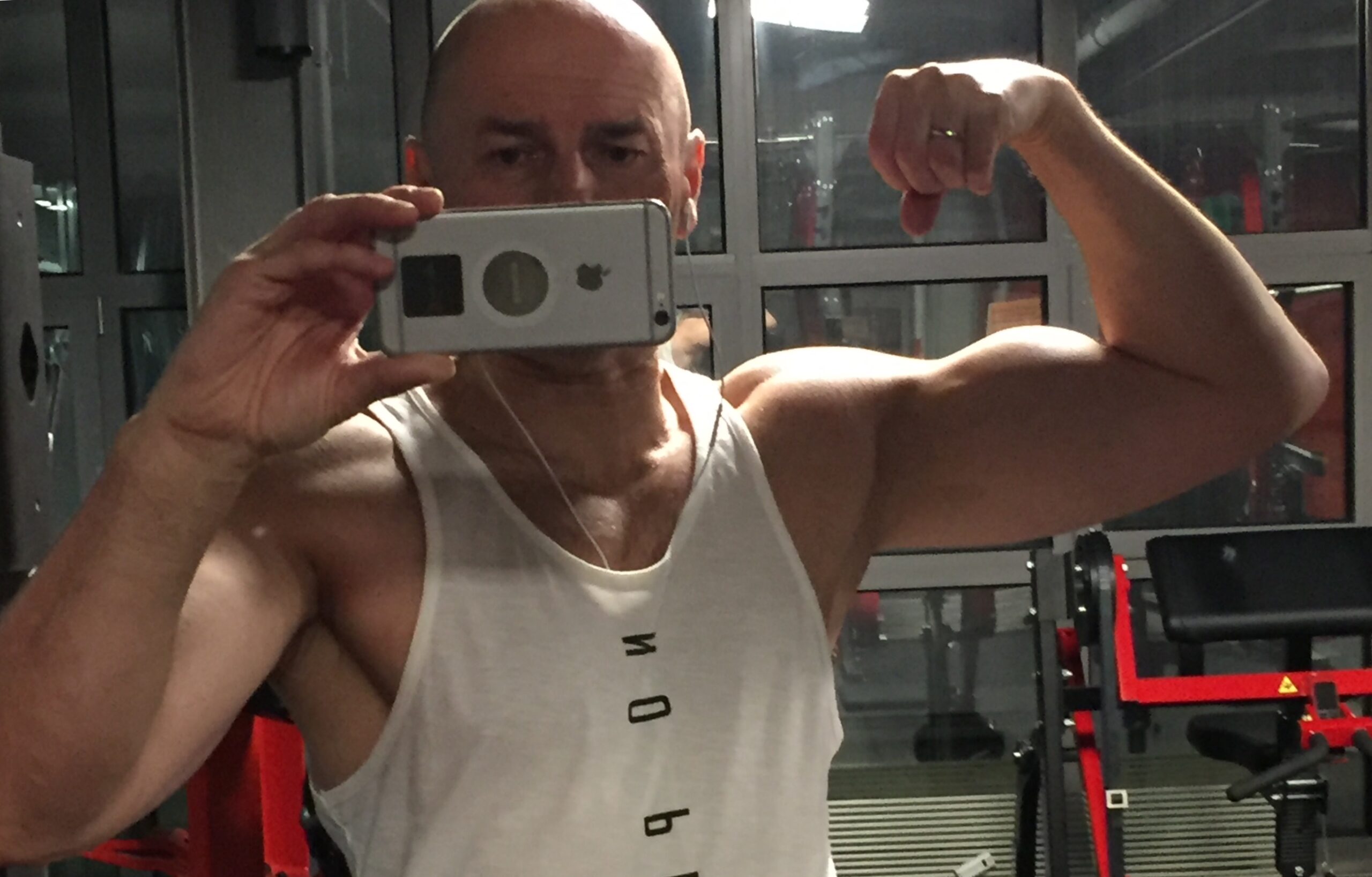 Krafttraining mit 60 — Was wirklich funktioniert (und was nicht)